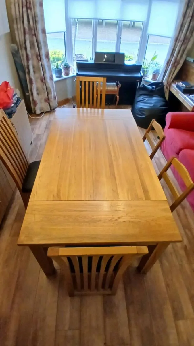 Kichen table 5 chairs - Image 2