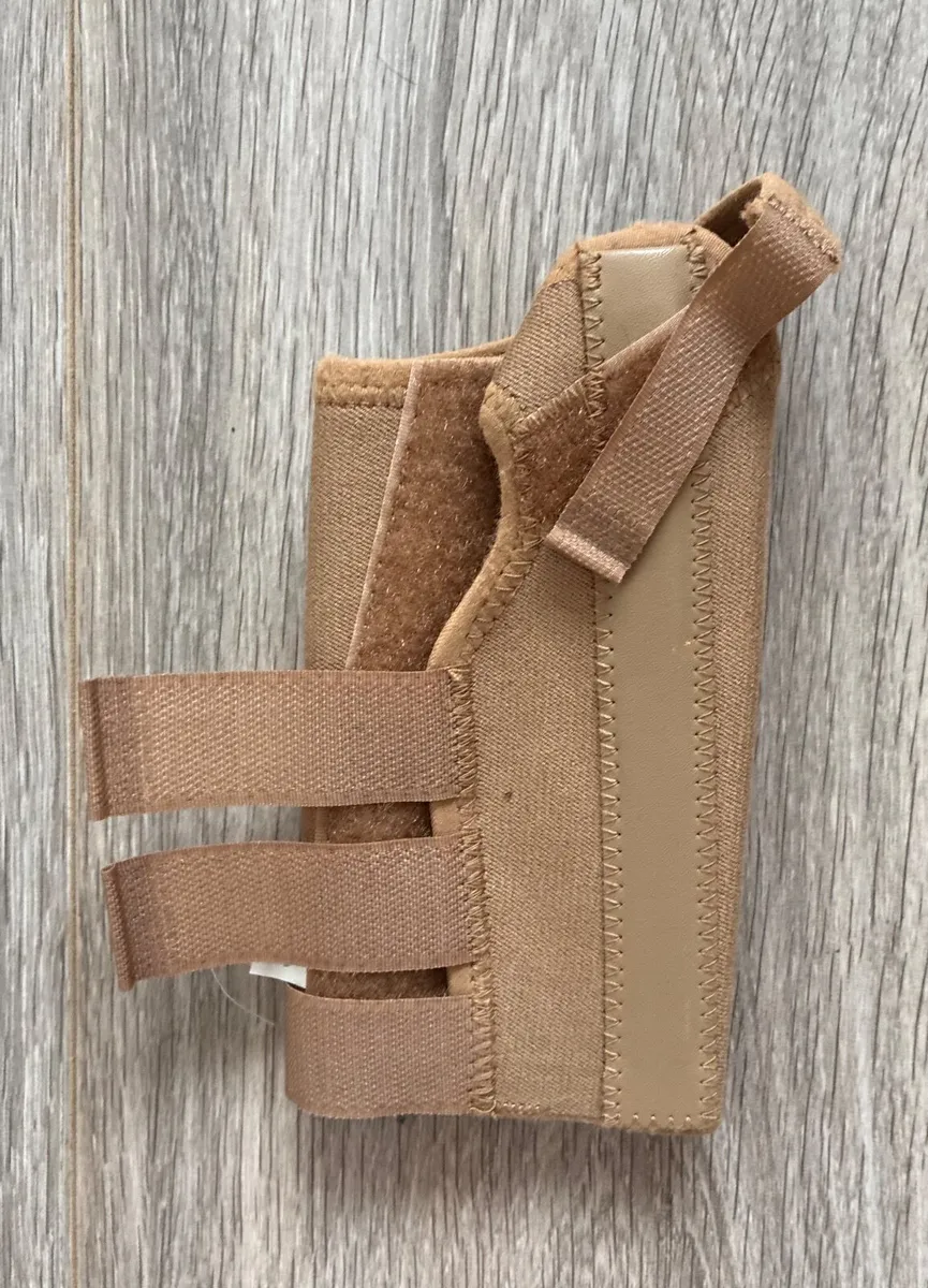 Kare Ltd Wrist Brace Support – Size Medium/Large - Image 1