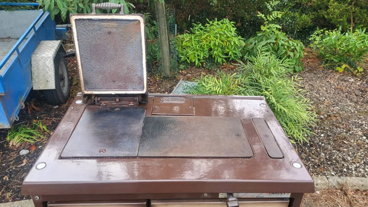 Stanley De-luxe 90 Oil Fired Range - Image 2