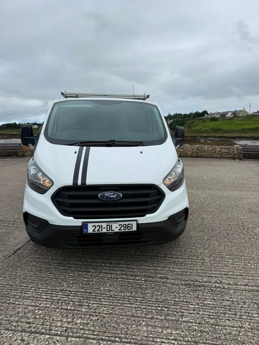 2022 Ford Transit Custom - Image 2