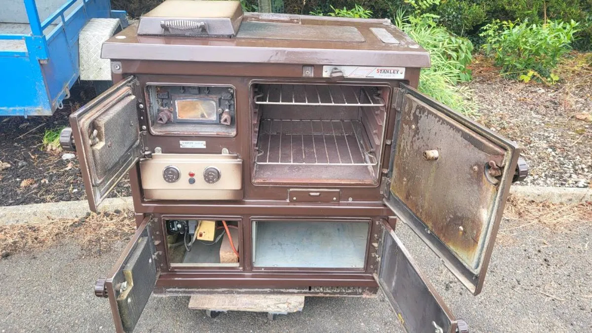 Stanley De-luxe 90 Oil Fired Range - Image 3