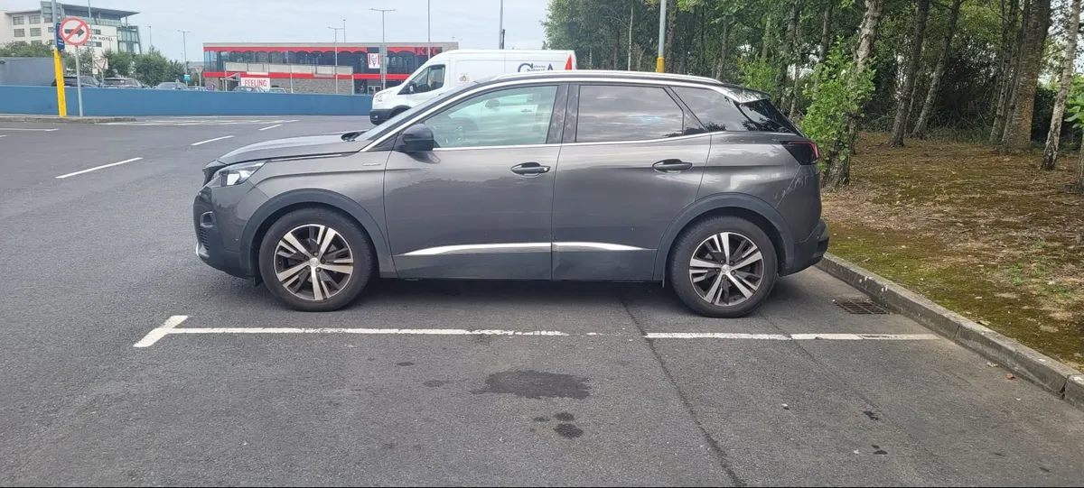 Peugeot 3008 2020 - Image 3