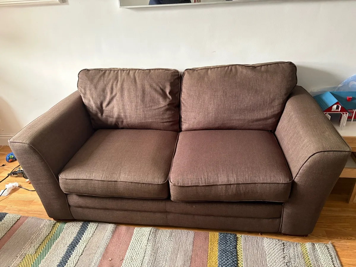 Brown pull out 2 seater couch - Image 1