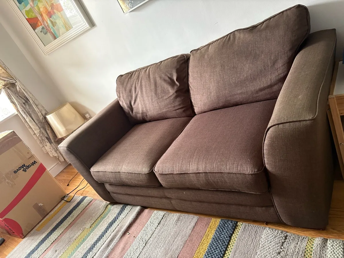 Brown pull out 2 seater couch - Image 2