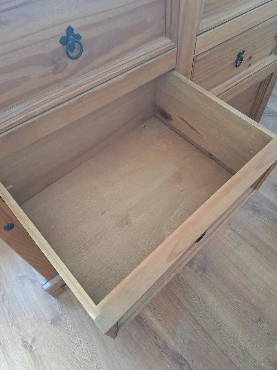Chest of Drawers - Image 3