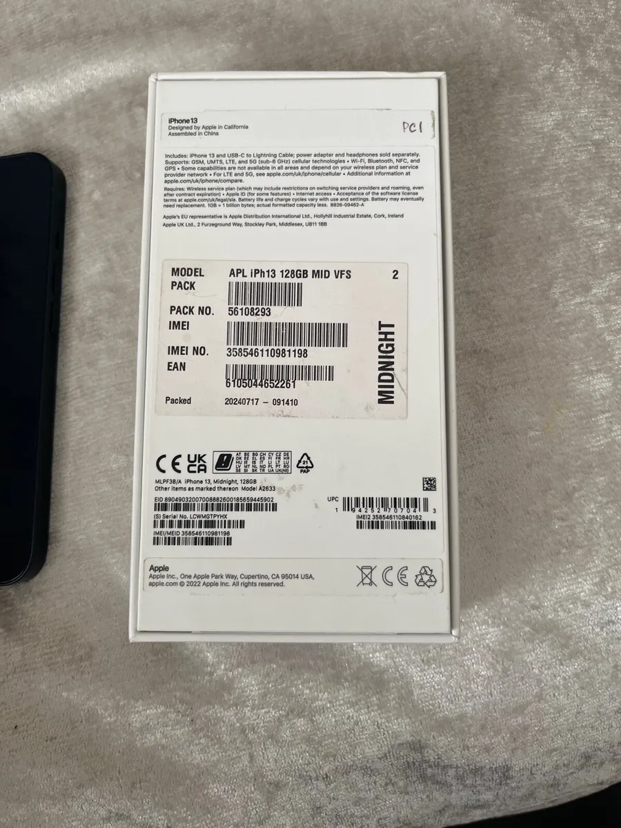 iPhone 13 - Image 4