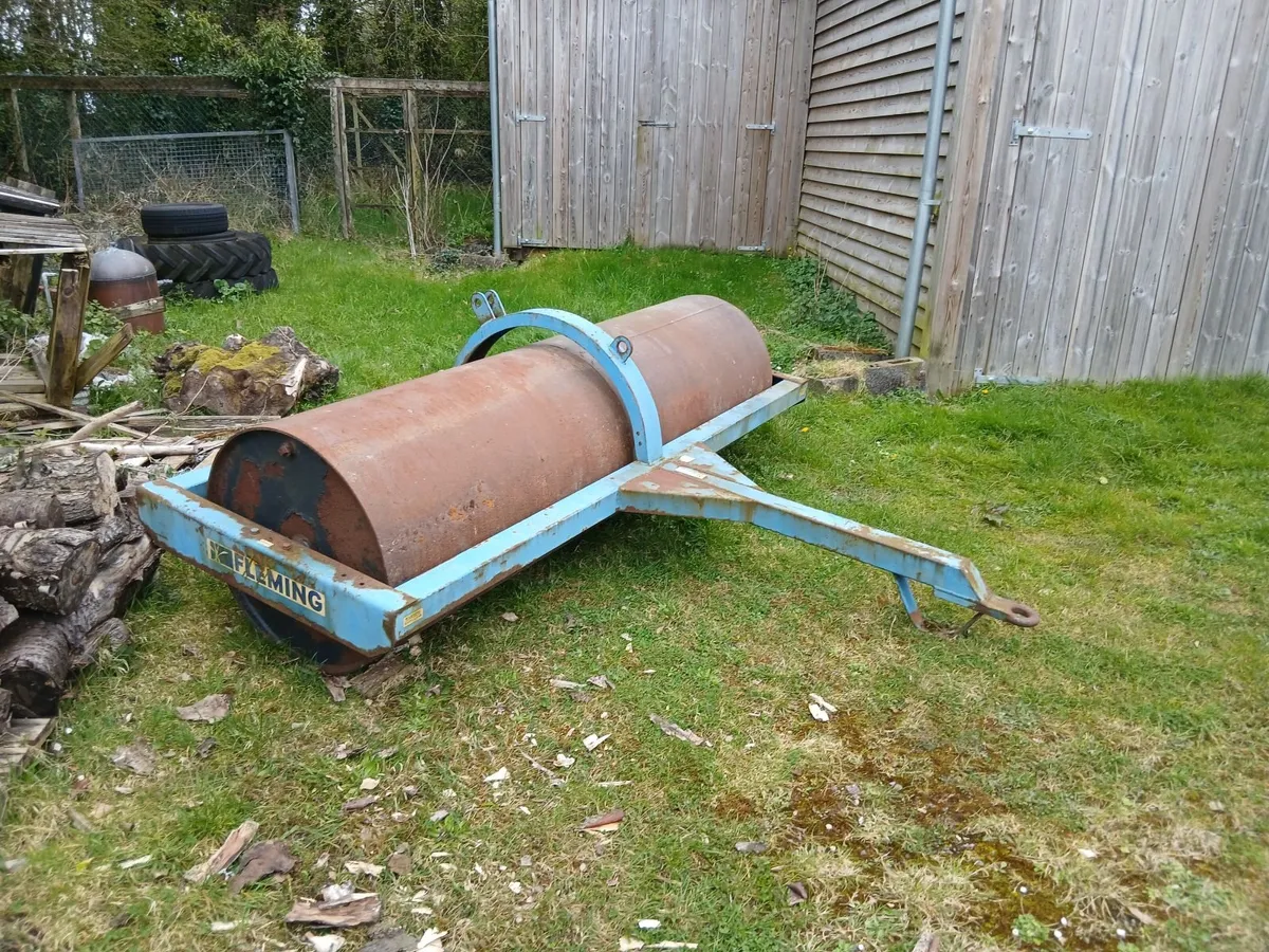 Fleming Land Roller - Image 3
