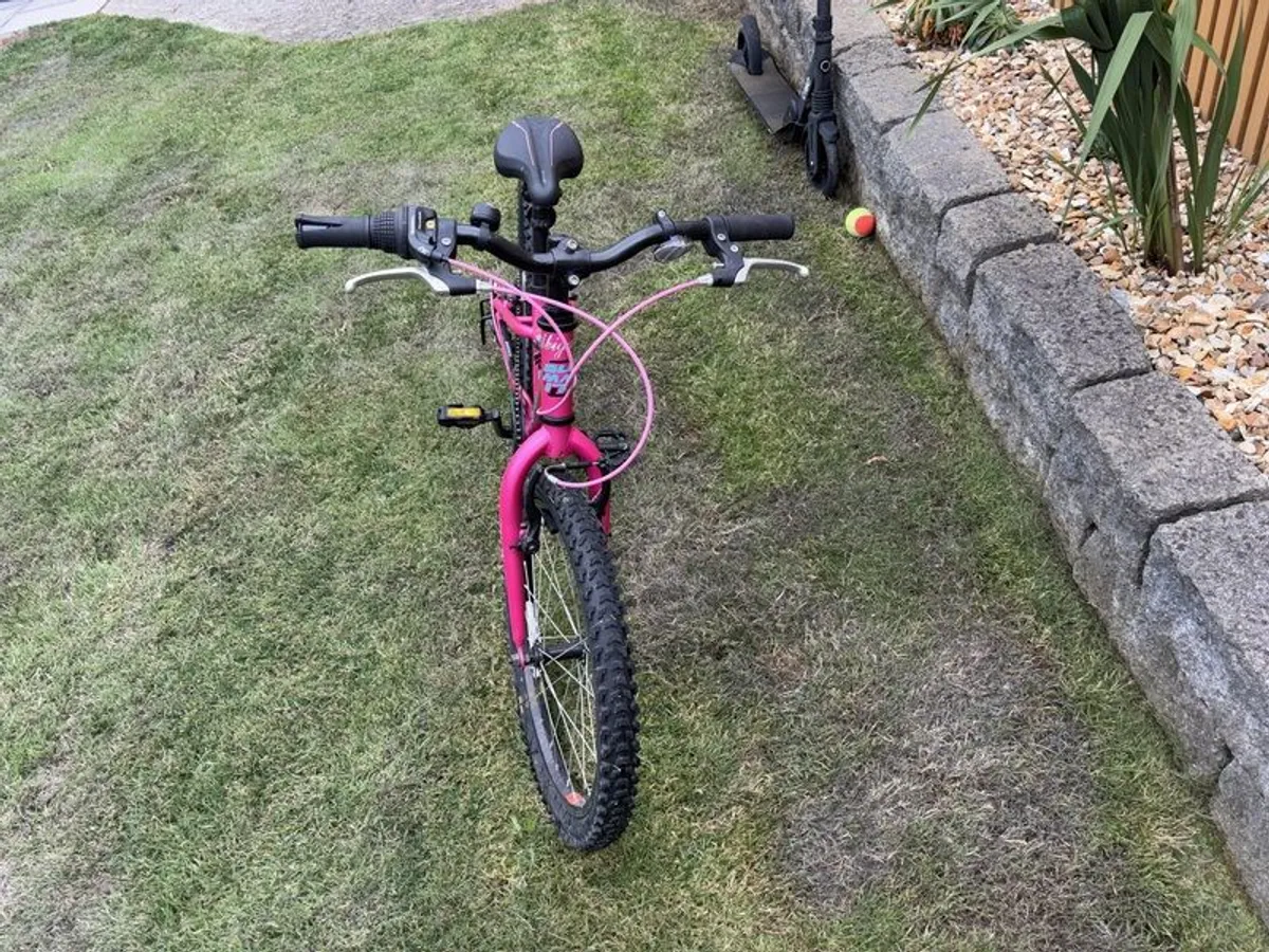 girls bike for sale - Image 2