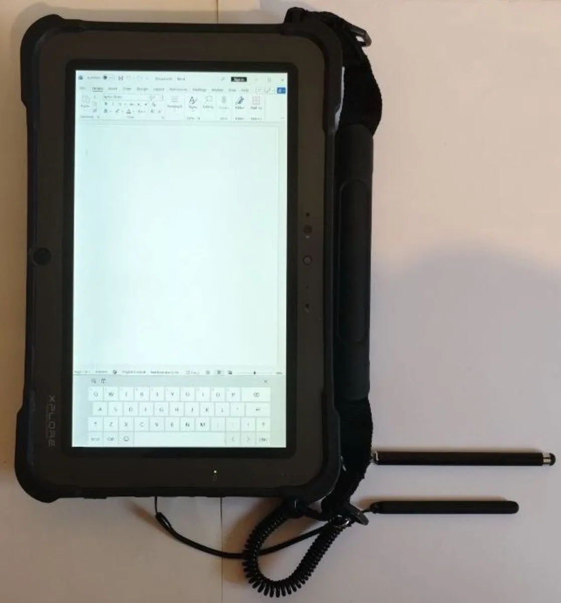 Zebra XPLORE iX101B1 Bobcat Win 10 Rugged Tablet - Image 4