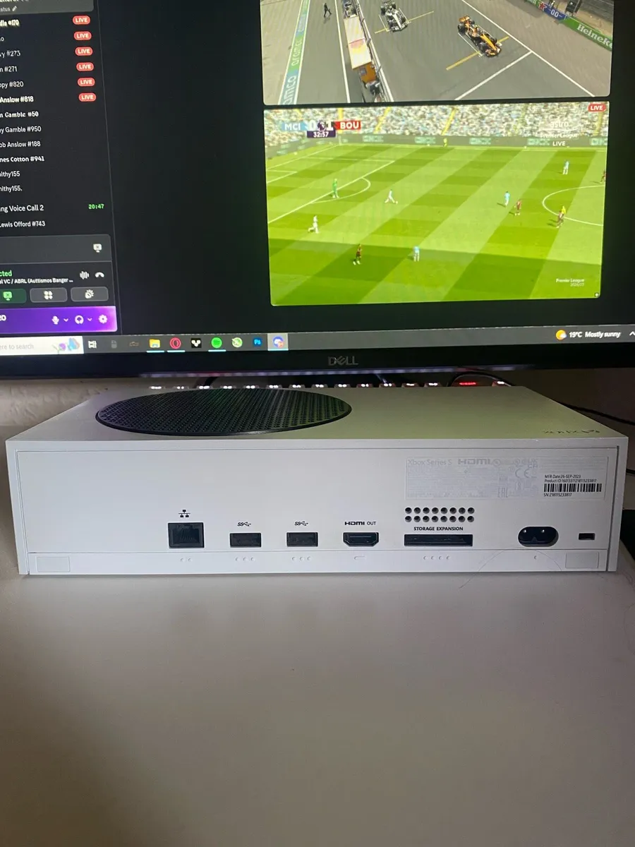 Xbox series s - Image 4