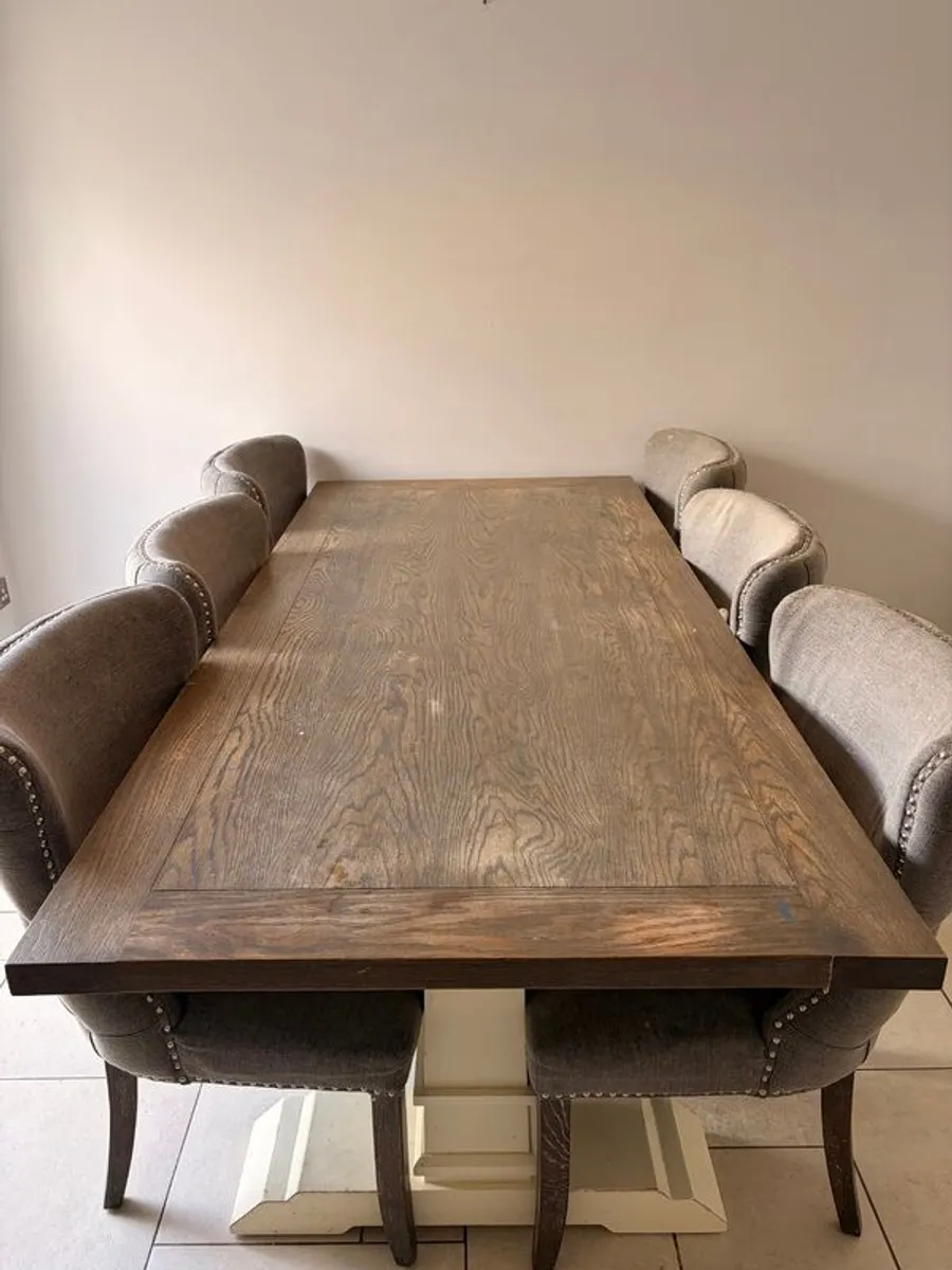 Solid wood table with dining chairs - Image 1