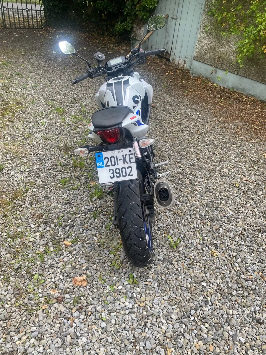 Suzuki gsx-s 125 - Image 2