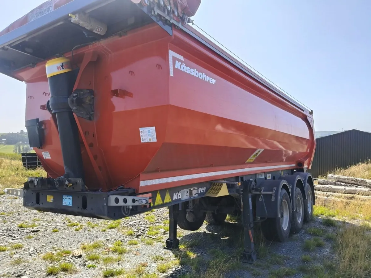 Tipping Trailer for Hire - Image 3