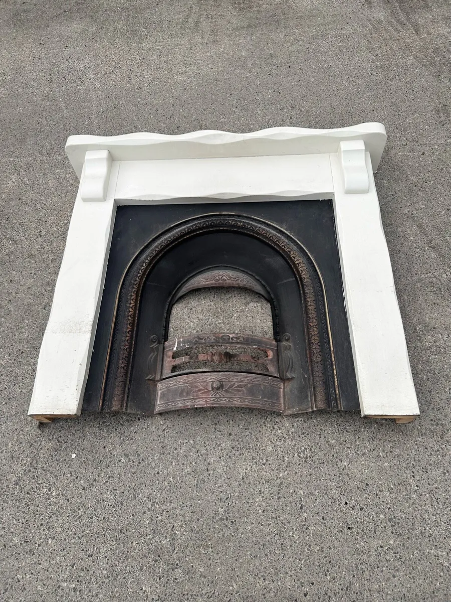 Traditional cast fire surround