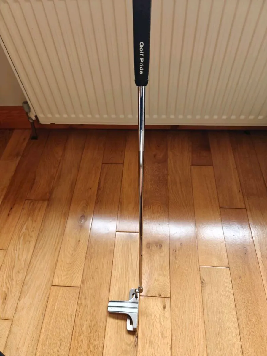 Golf Putter - Image 2