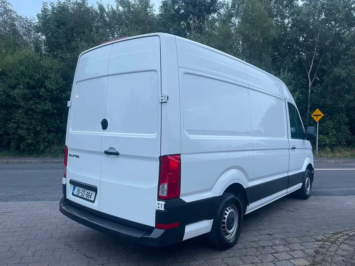 2019 Volkswagen crafter mwb new doe - Image 3