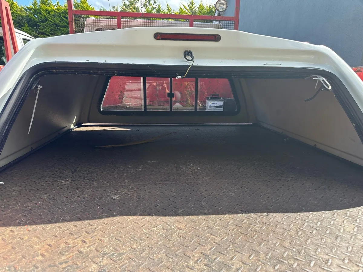 Toyota Hilux Canopy - Image 3