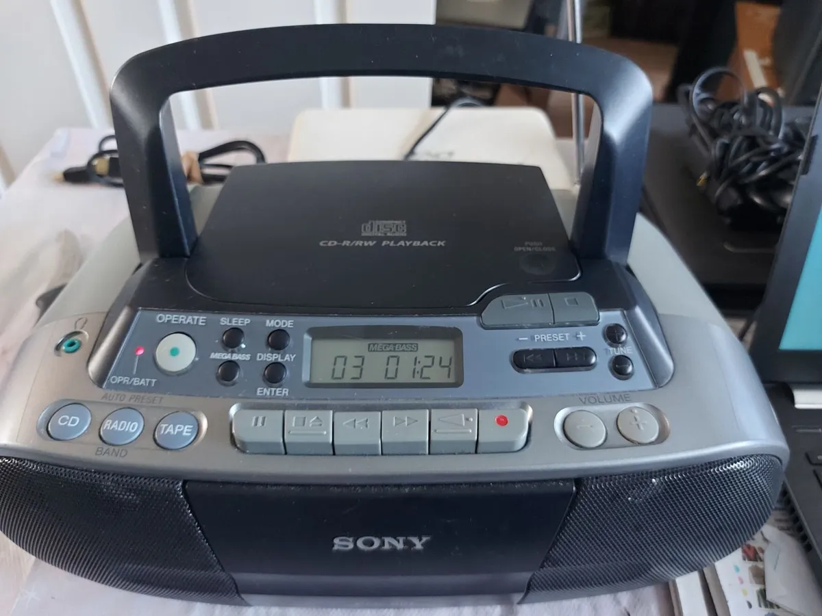 SONY Stereo CD, Radio, Cassette-Corder, CFD-S01 - Image 3