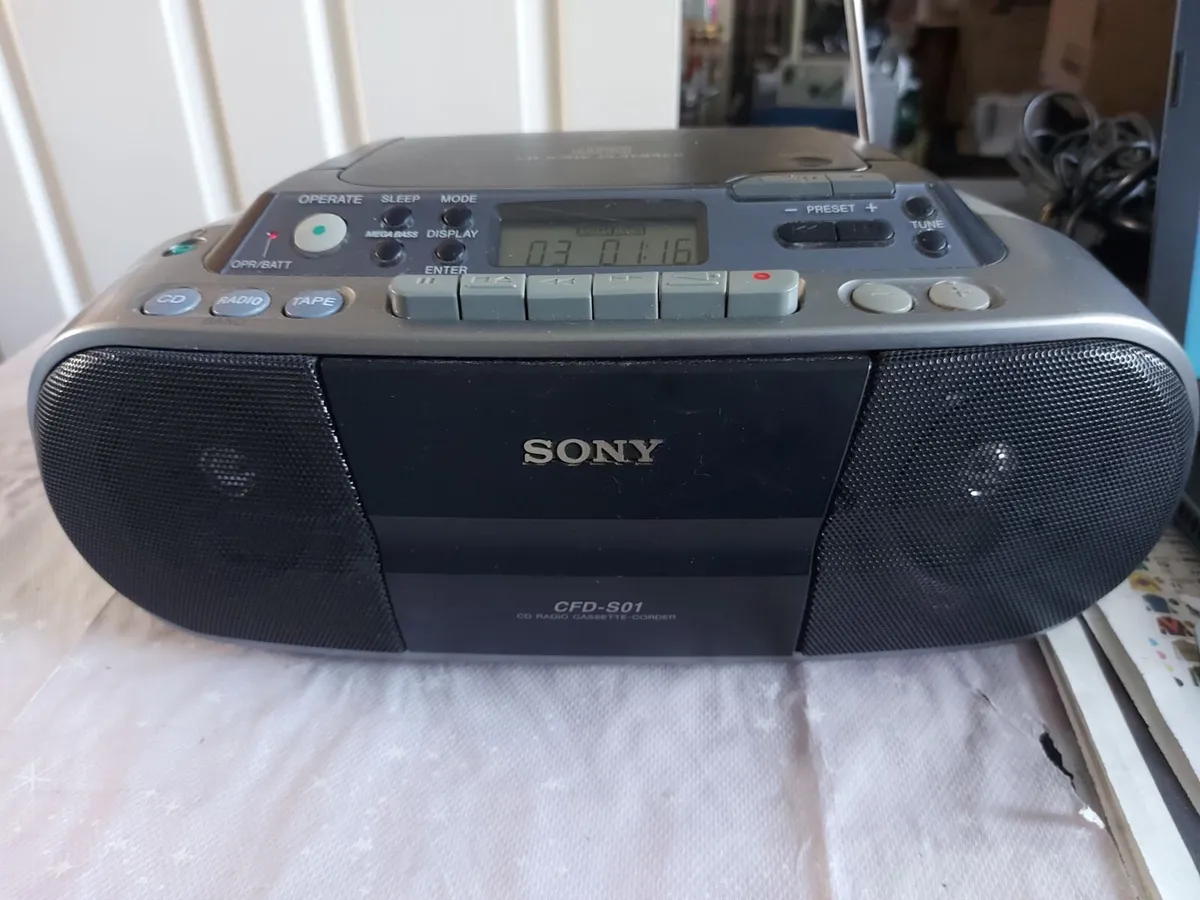 SONY Stereo CD, Radio, Cassette-Corder, CFD-S01 - Image 2