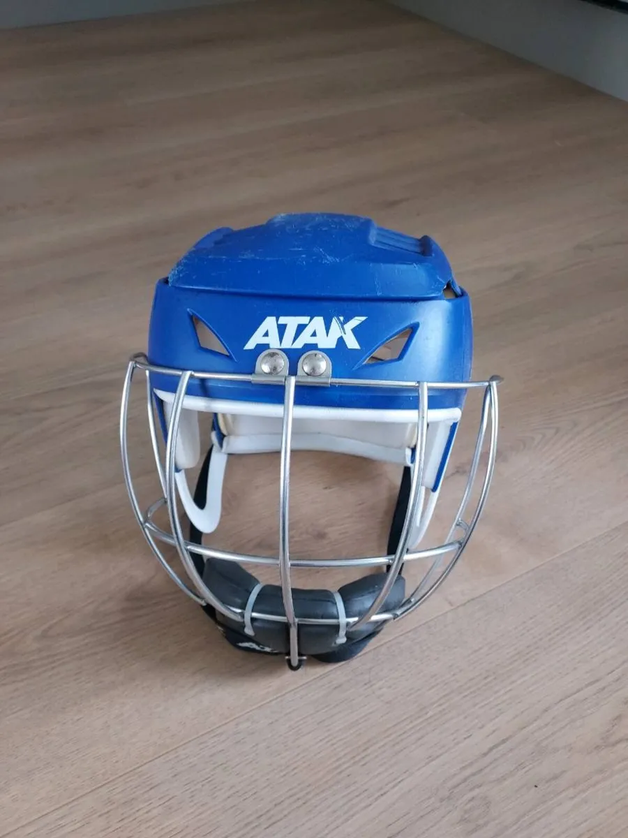 Atak Hurling Helmet - Image 1