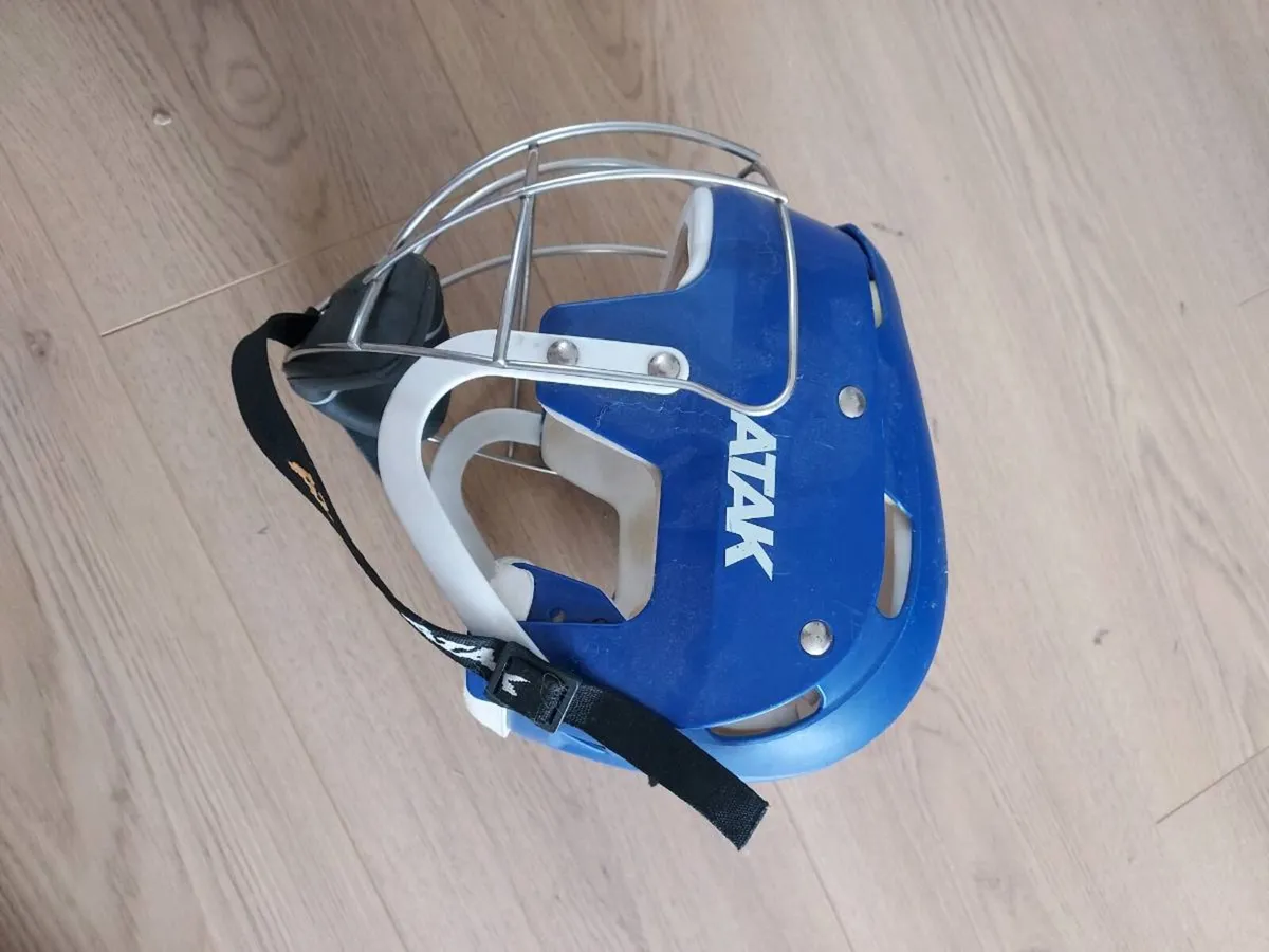 Atak Hurling Helmet - Image 2