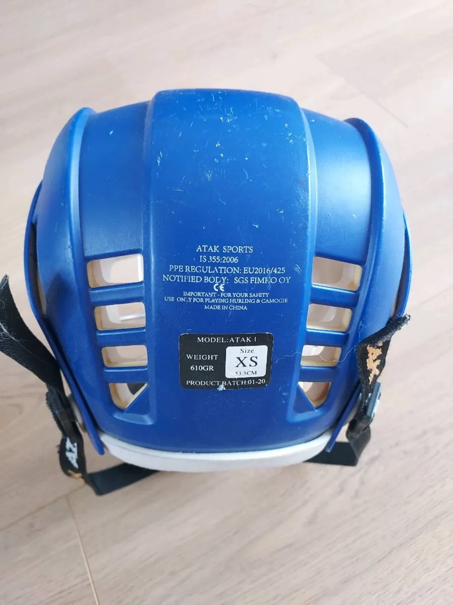 Atak Hurling Helmet - Image 3