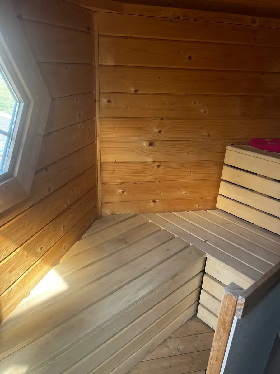 Sauna - Image 2