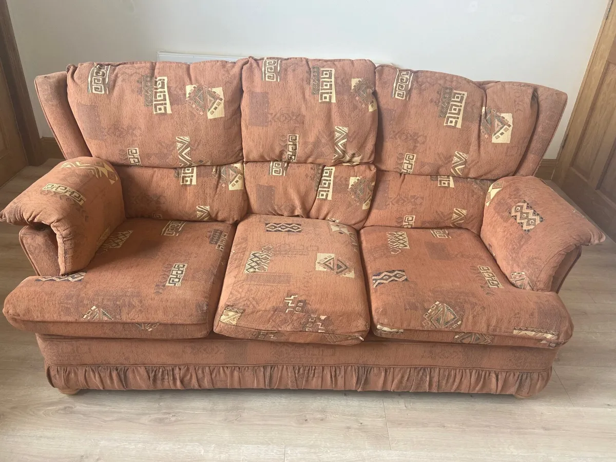 Couch - Image 2