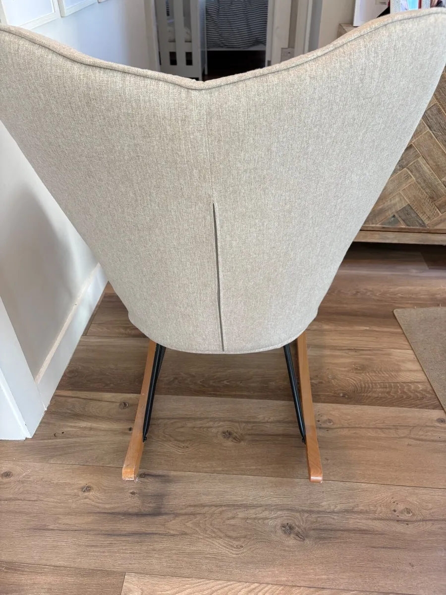 Rocking chair - Image 2