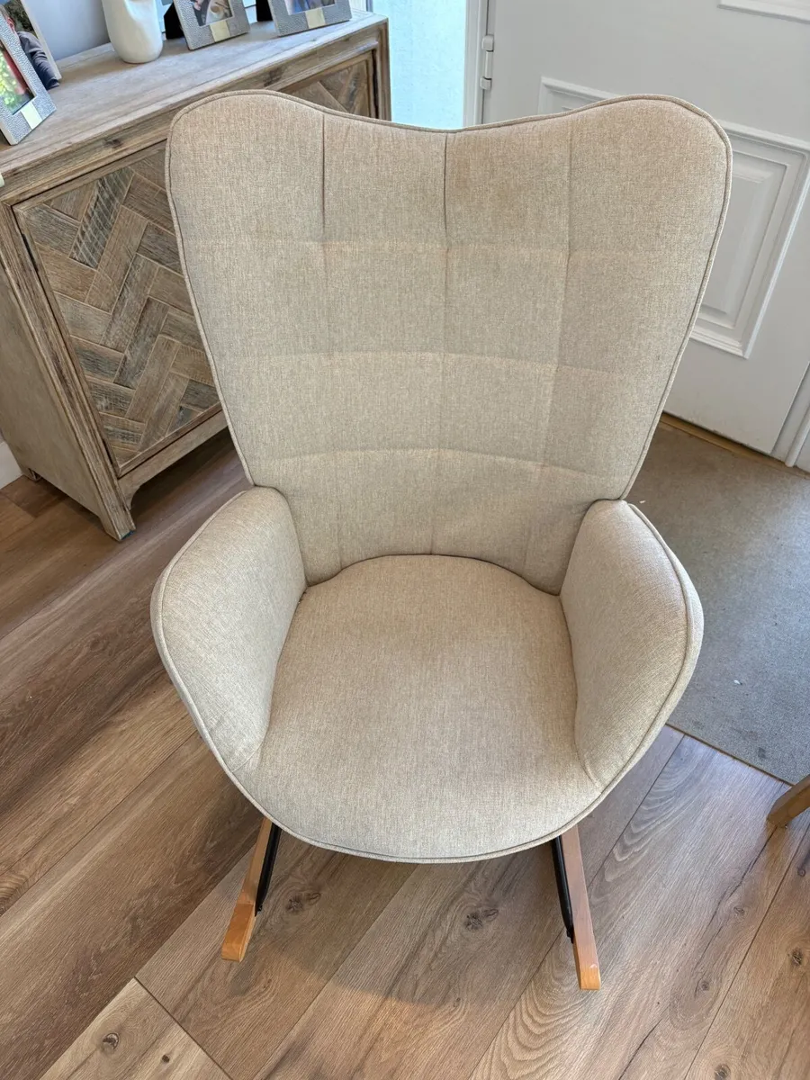 Rocking chair - Image 1