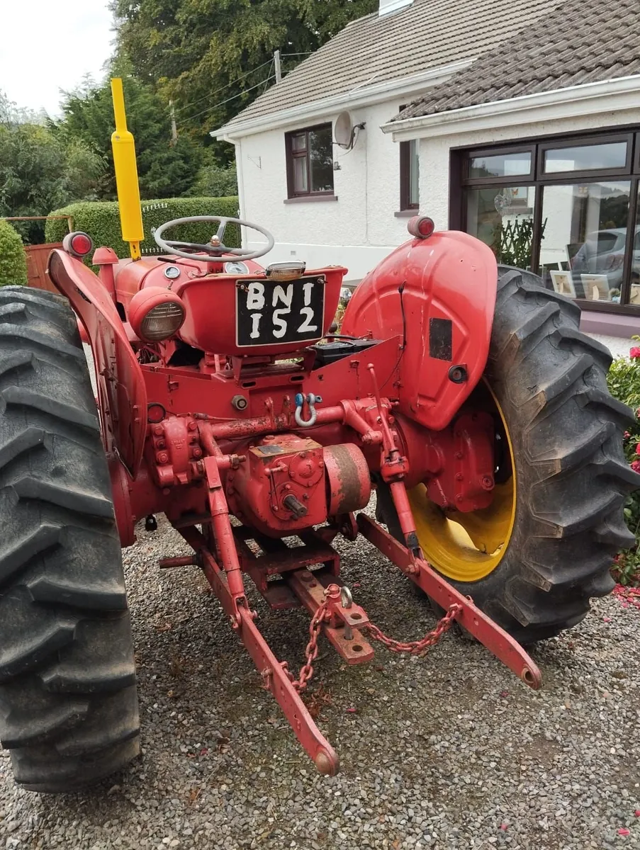 David Brown 950 vintage tractor - Image 4