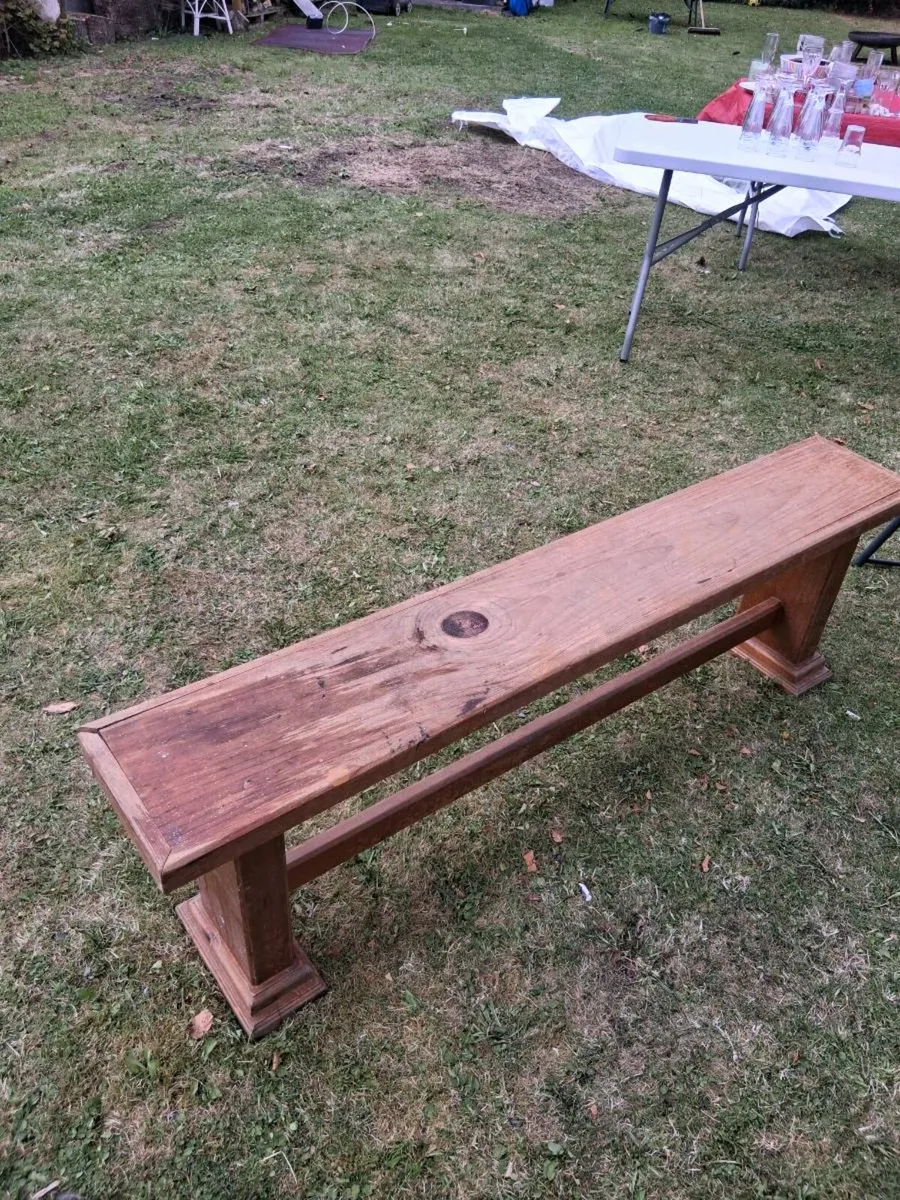 Kitchen table 5 foot long by 32 inches wide - Image 4