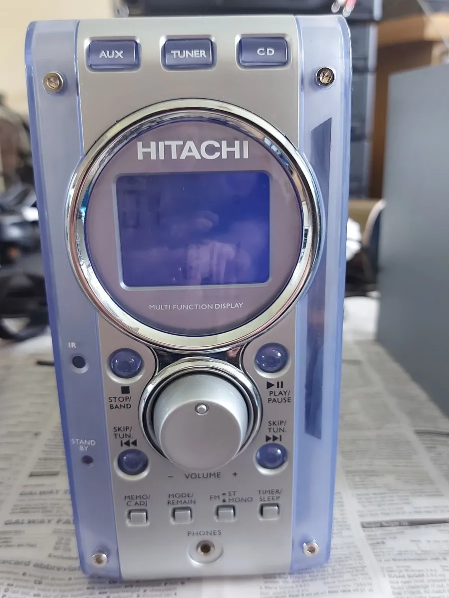 HITACHI Stereo Music System, Model AX-M67 - Image 2