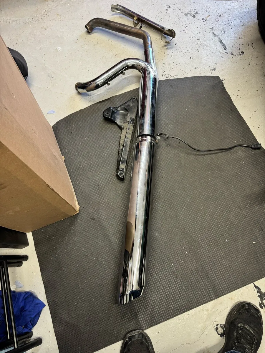 Exhaust - Image 2