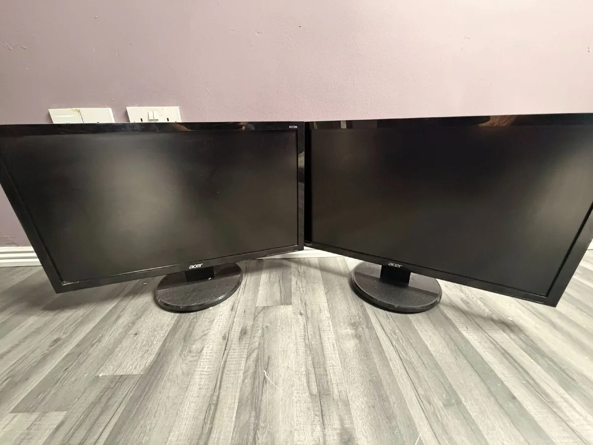 Acer computer monitors X 2 - Image 1