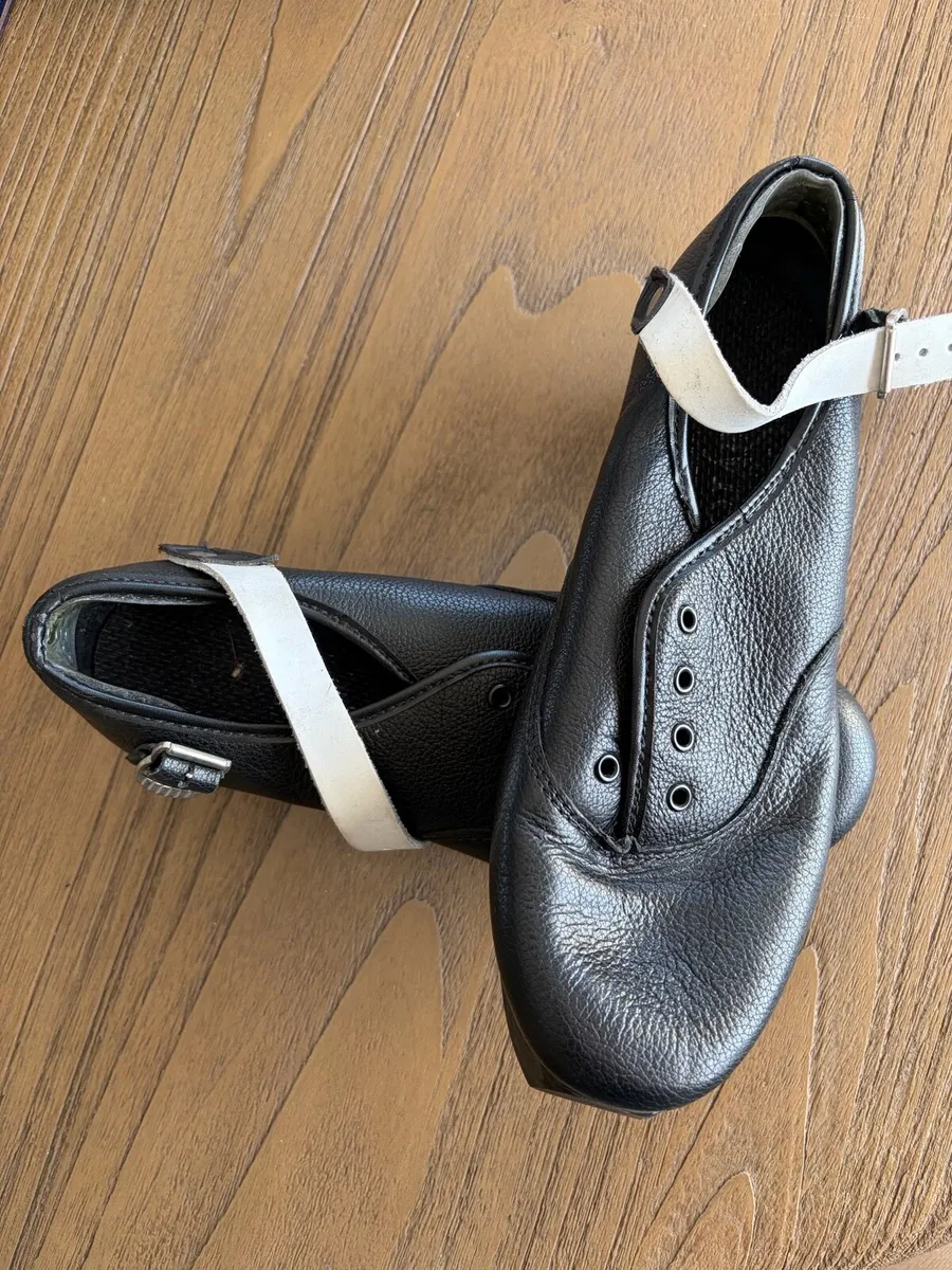 Irish Dancing shoes - Image 1