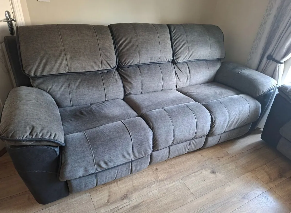 Sofa - Image 3