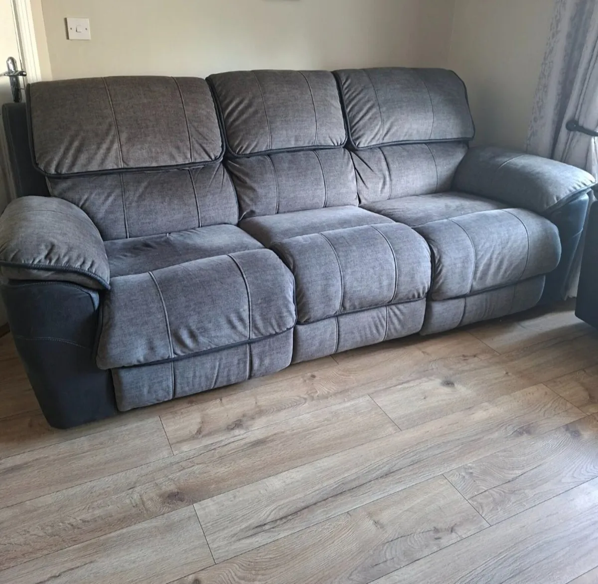 Sofa - Image 4