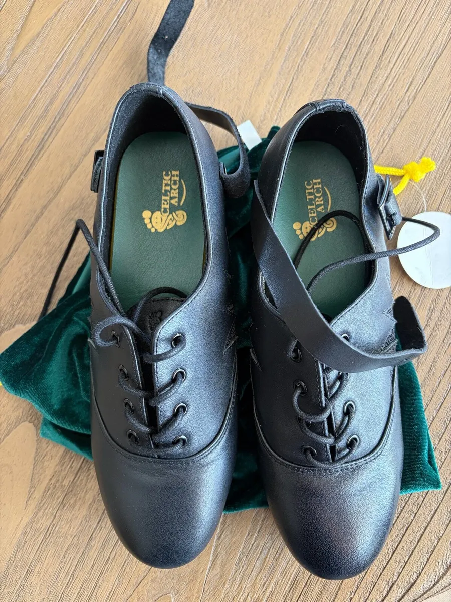 Irish dancing shoes - Image 2