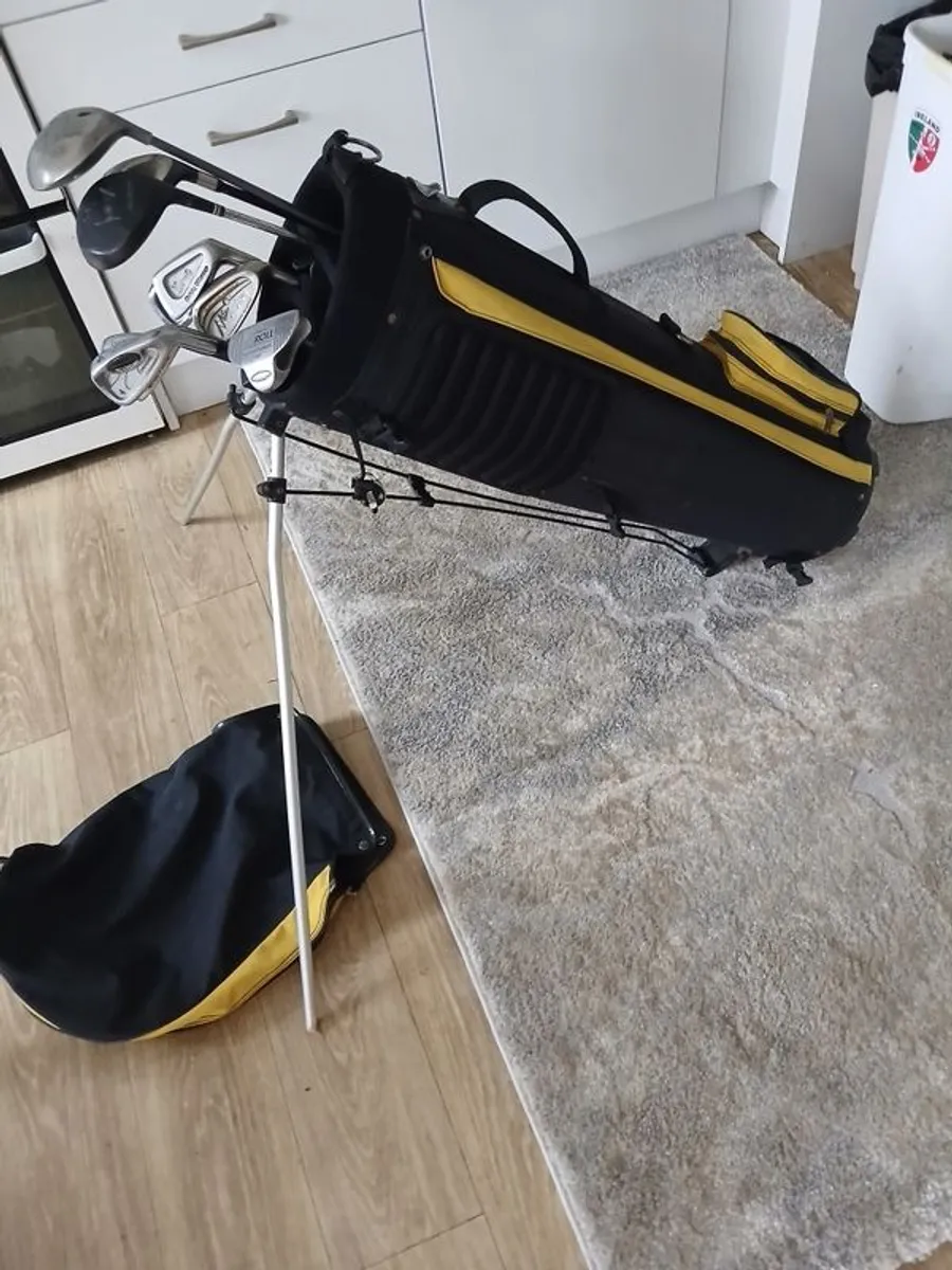 Golf Bag And Clubs - Image 3