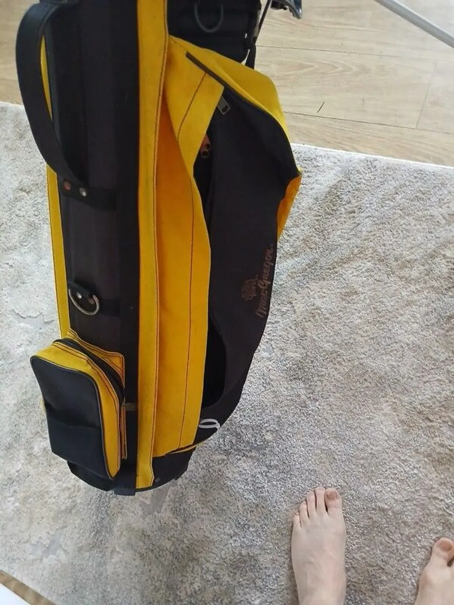 Golf Bag And Clubs - Image 4