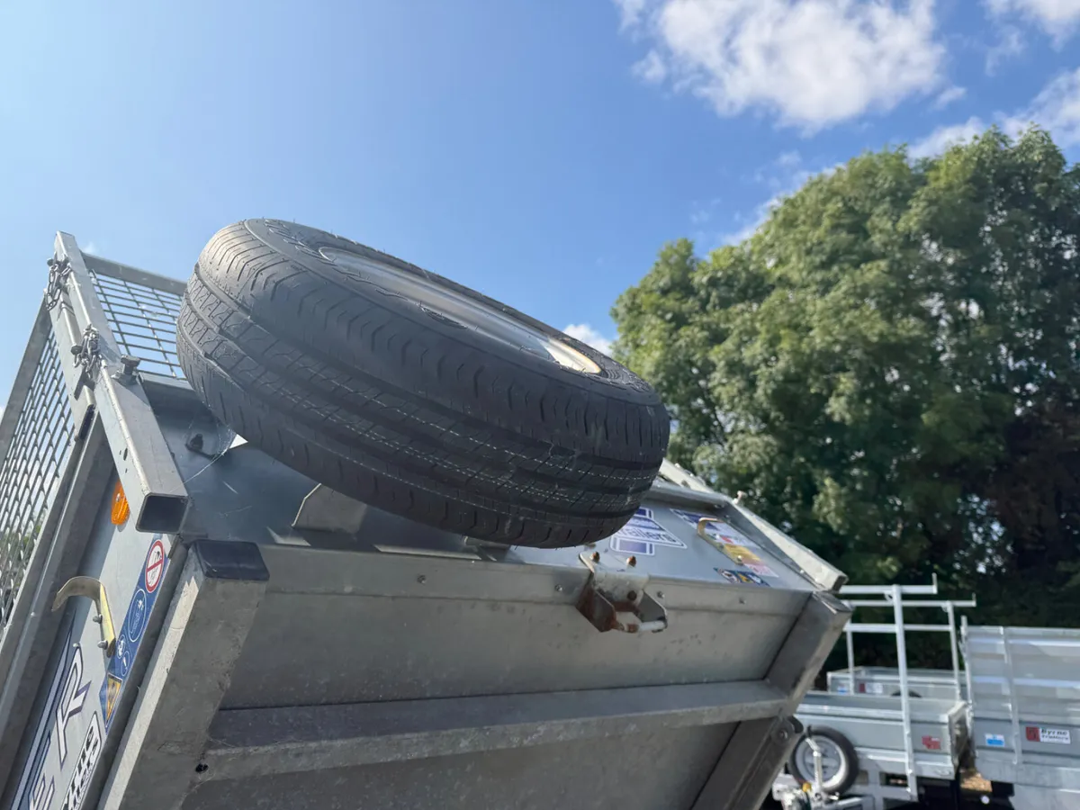 As New Ifor Williams Single axle tipper - Image 3