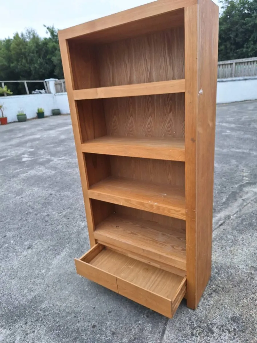 Large heavy oak bookcase - Image 2