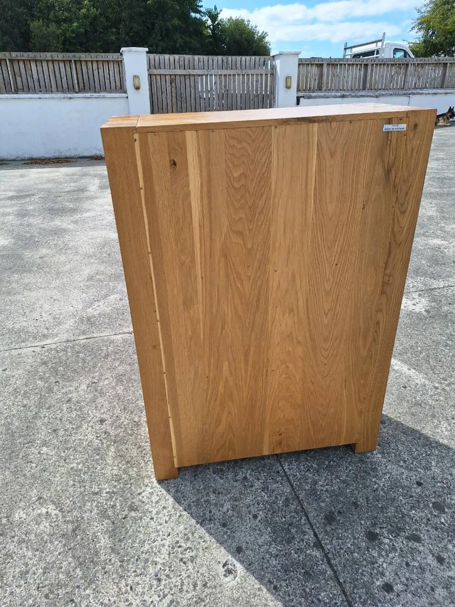 Heavy oak bookcase - Image 4