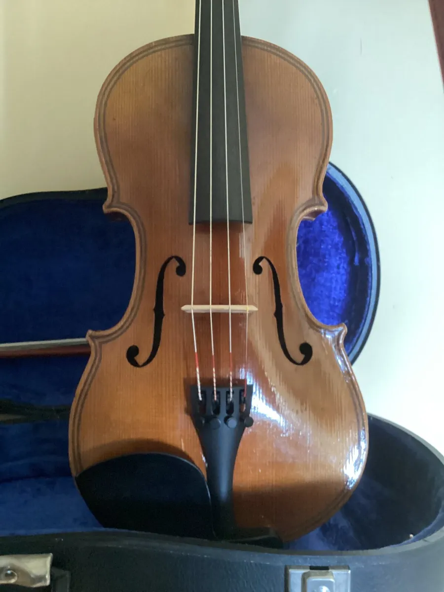 Vintage Violin - Image 1