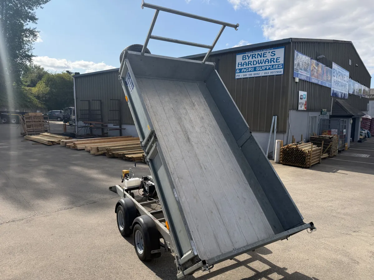 As new Ifor williams 10x5’6  tipping Trailer - Image 4