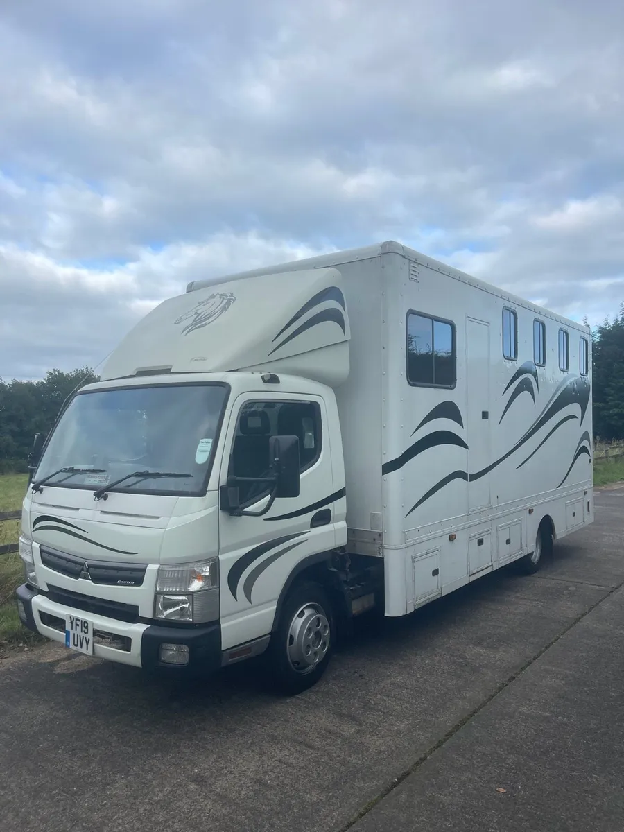 2019 7.5Ton horse lorry - Image 3