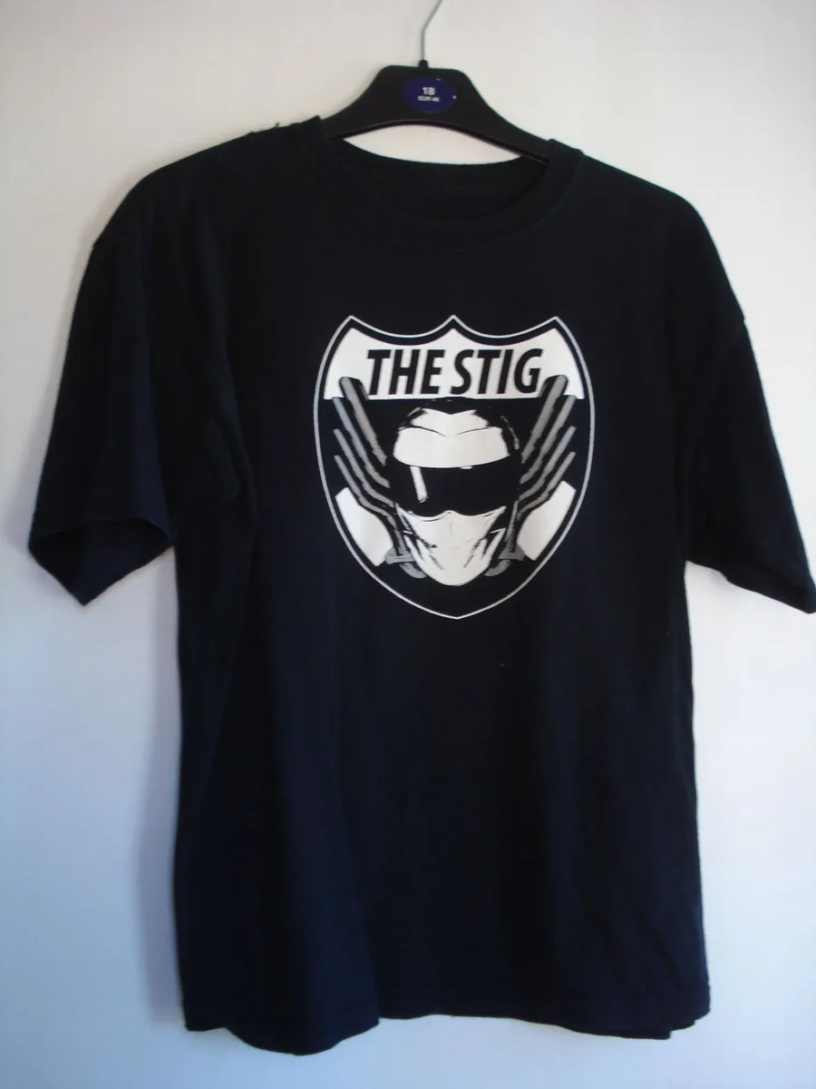 TOP GEAR STIG T-SHIRT & KEY RING. - Image 1
