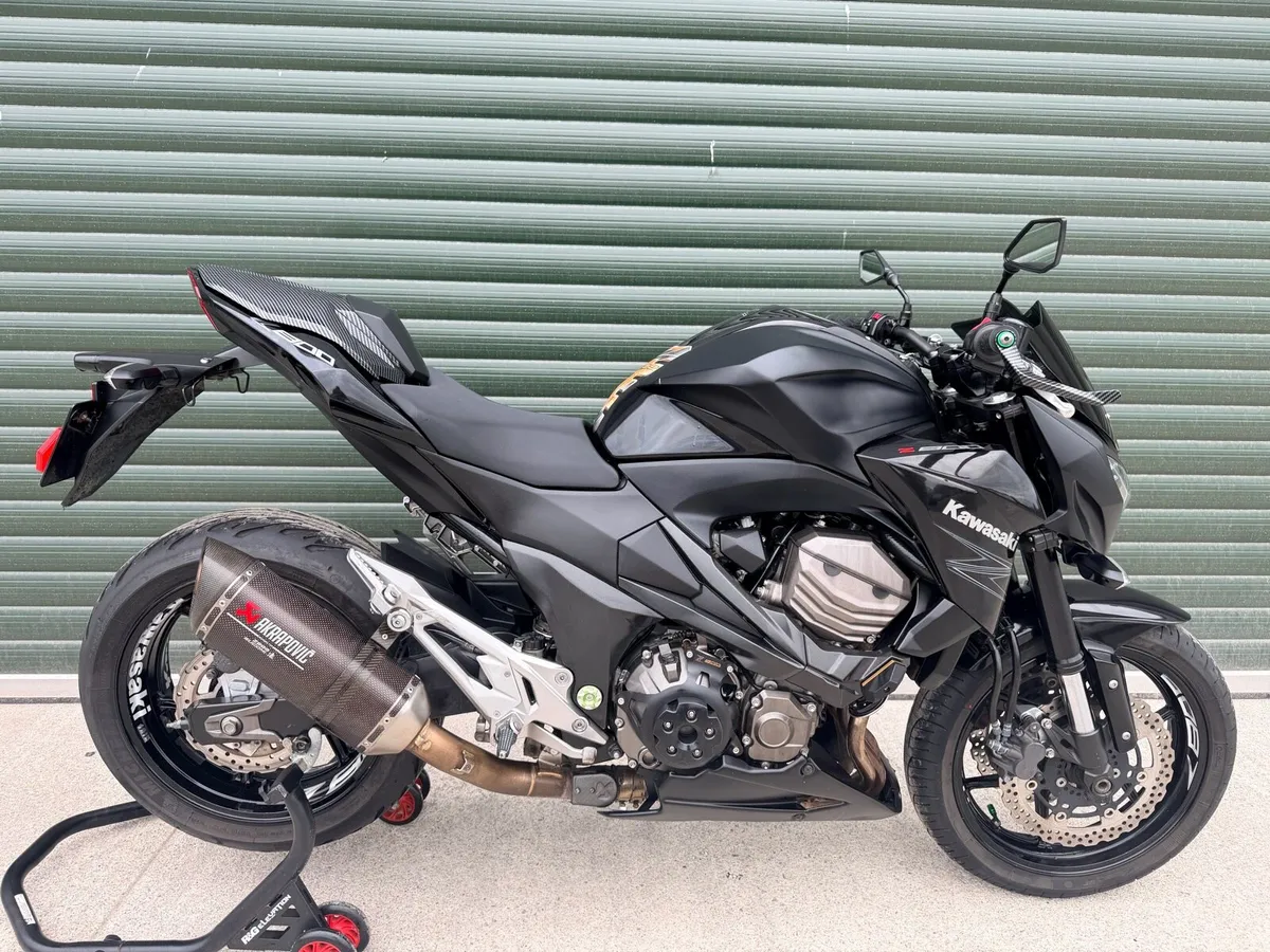 Kawasaki Z800 - Image 1
