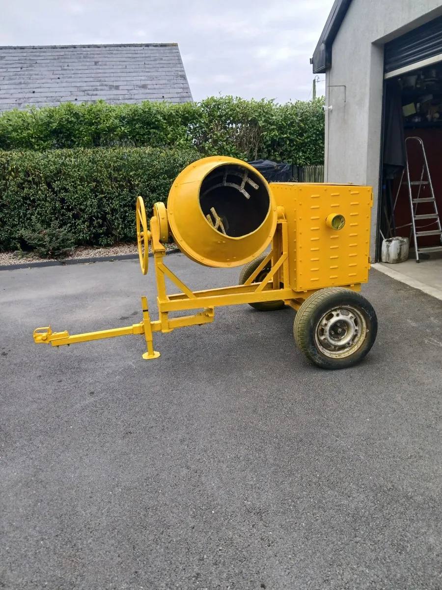 Cement mixer - Image 4